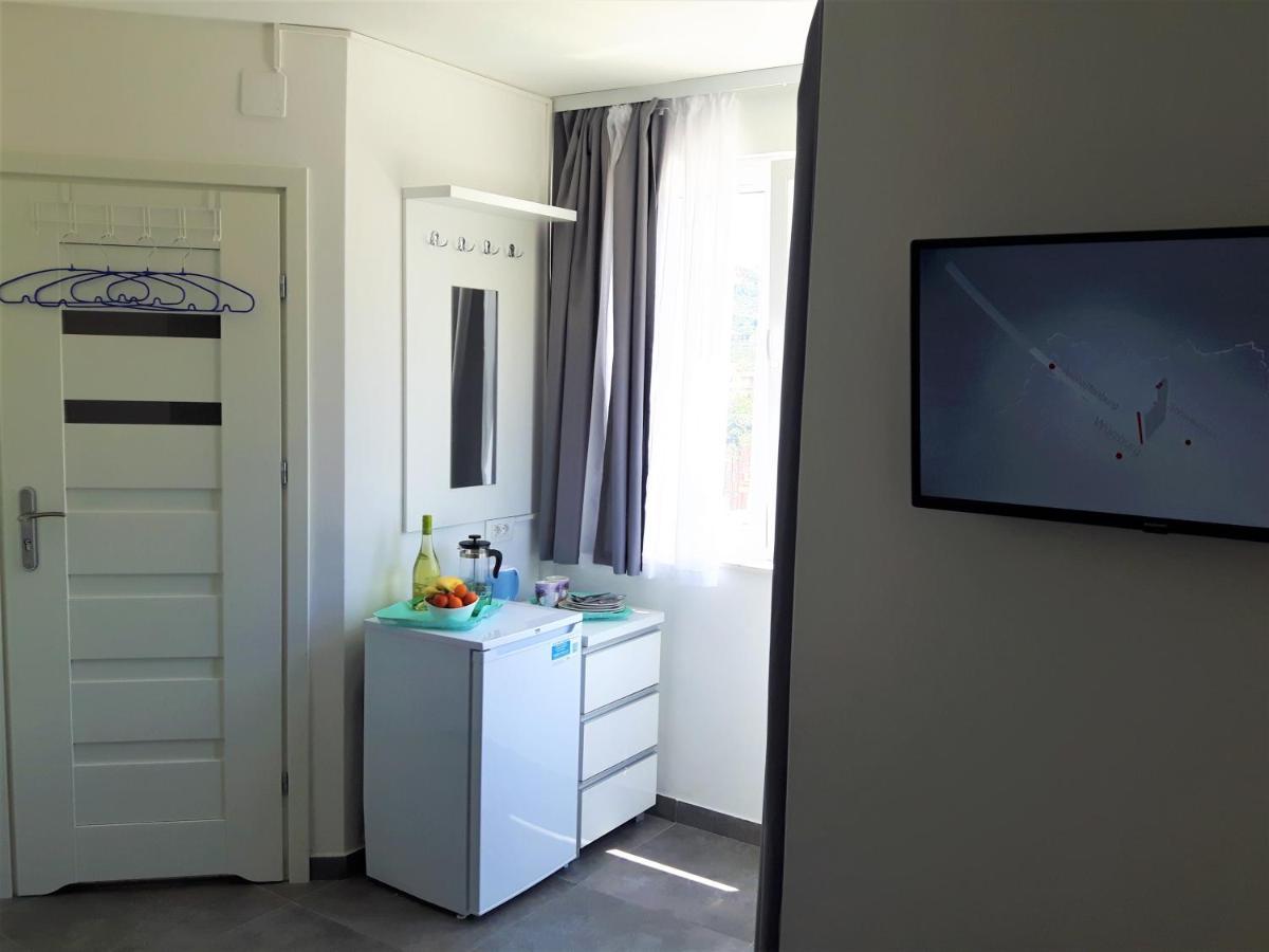 Apartmani Dalmacjia Grebastica Ngoại thất bức ảnh