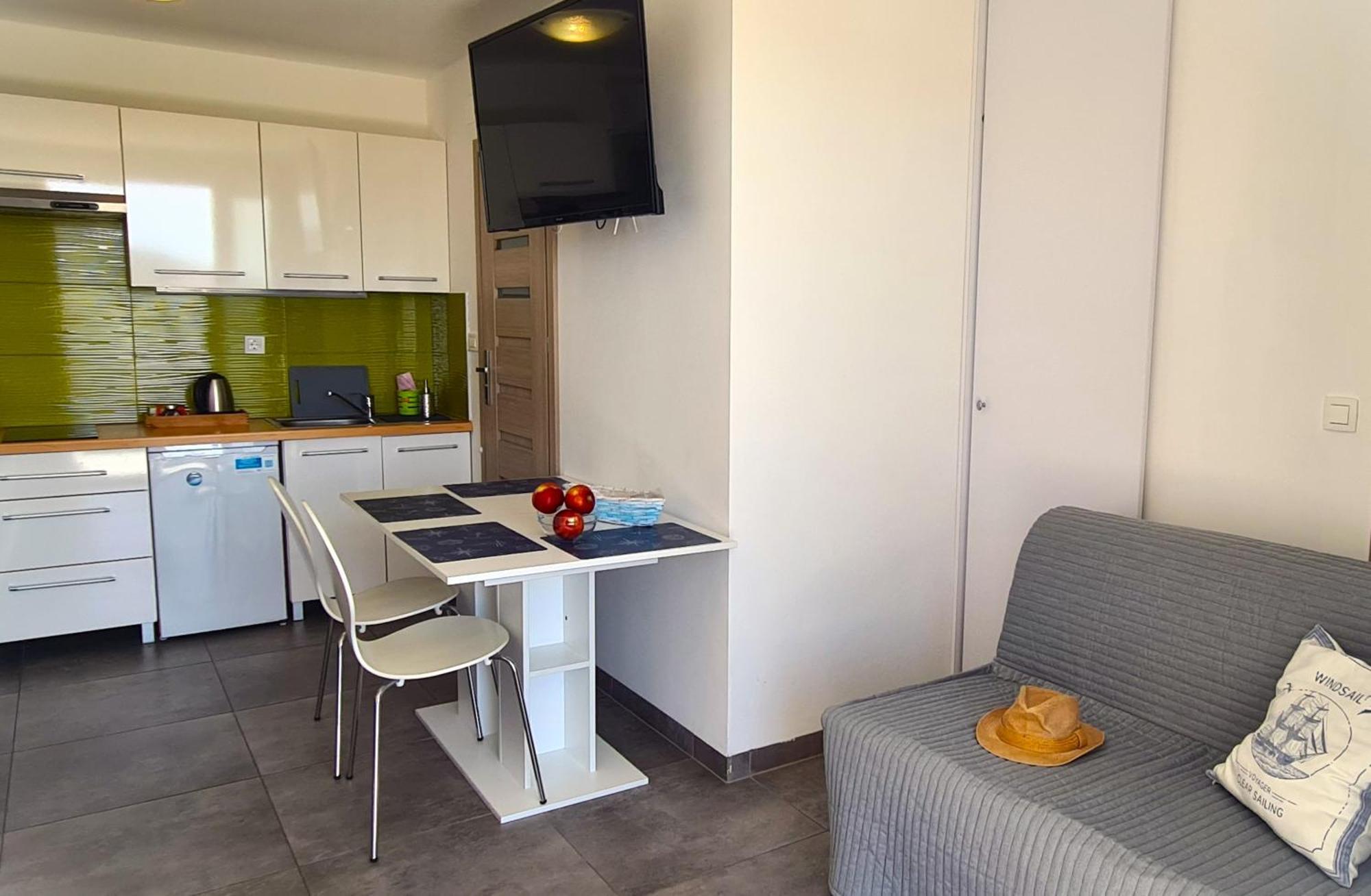 Apartmani Dalmacjia Grebastica Ngoại thất bức ảnh