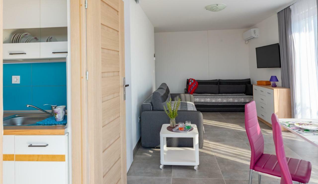 Apartmani Dalmacjia Grebastica Ngoại thất bức ảnh